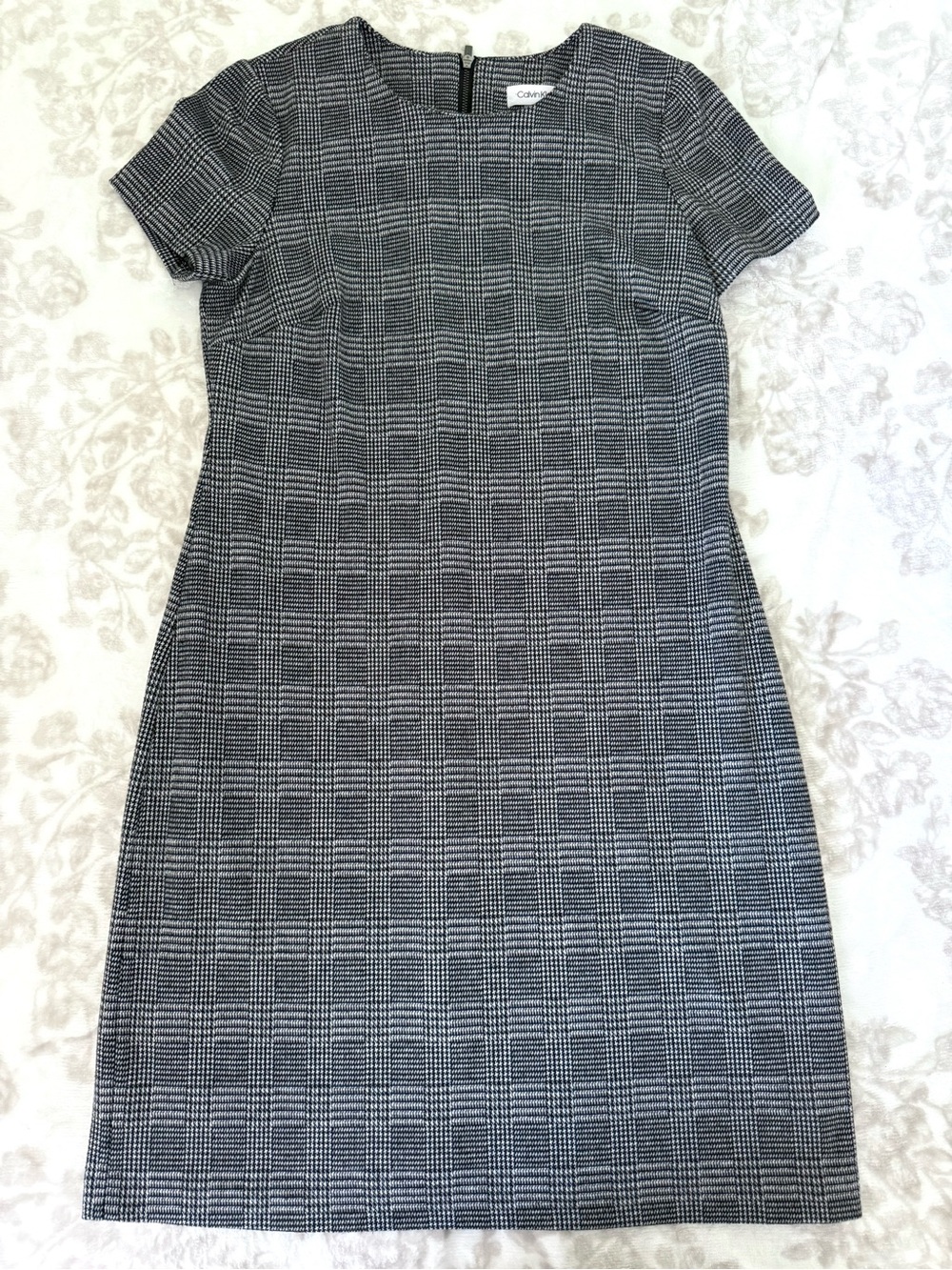 Calvin Klein Black & White Plaid Glen Check Short Sleeve Sheath Dress - Picture 2 of 8